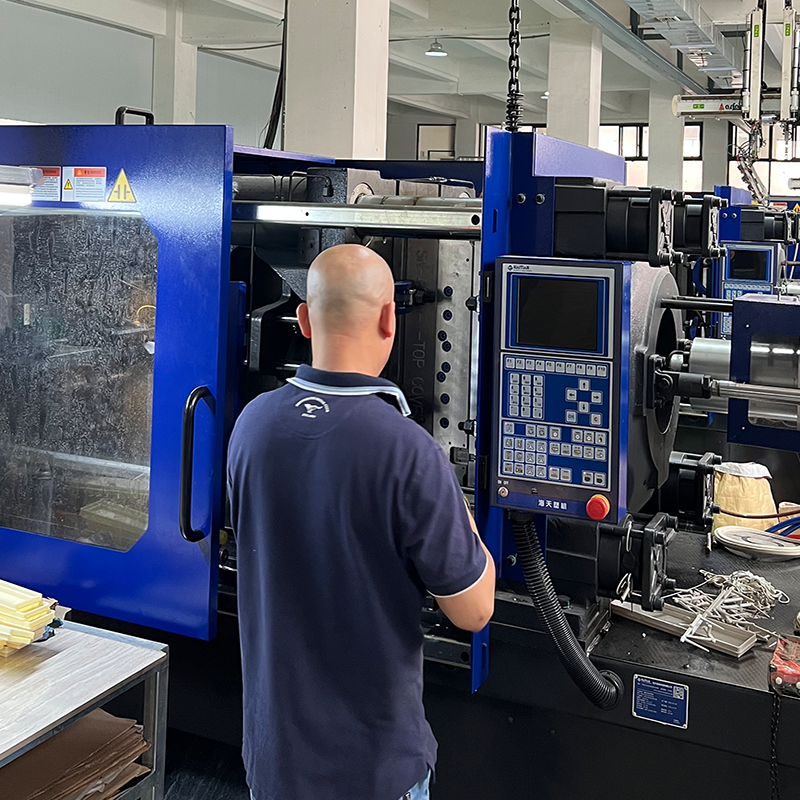 Comprehensive Guide to Plastic Injection Molding and Its Operation1