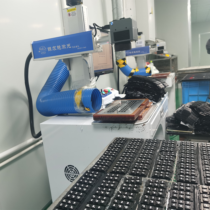 How Challenging Is It to Manufacture Gradient Silicone Keypads and Lower Multicolor Costs10